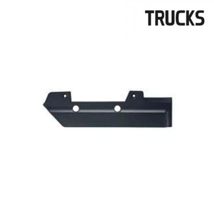 „VOLVO“ PRIEKINIŲ ŽIBINTŲ BEZELIO APSAUGINĖ PLOKŠTELĖ R 8141290 3141290